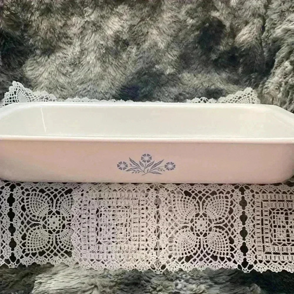 Vintage Corning ware Cornflower large roasting pan, baking dish - Picture 5 of 16